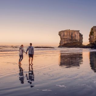 Muriwai-auckland-west-coast-beach