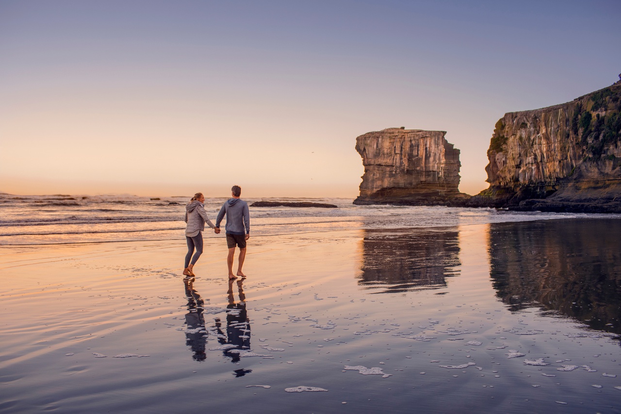 Muriwai-auckland-west-coast-beach