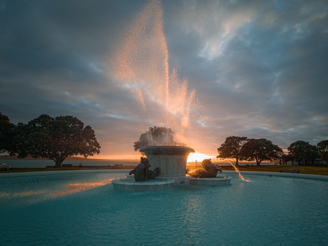 water fountain at mission bay in auckland